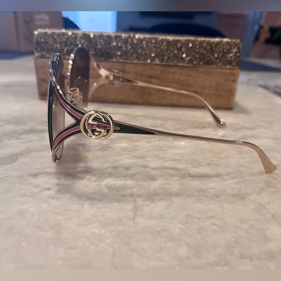 GUCCI Oversized Oval GG Sunglasses - Picture 5 of 5